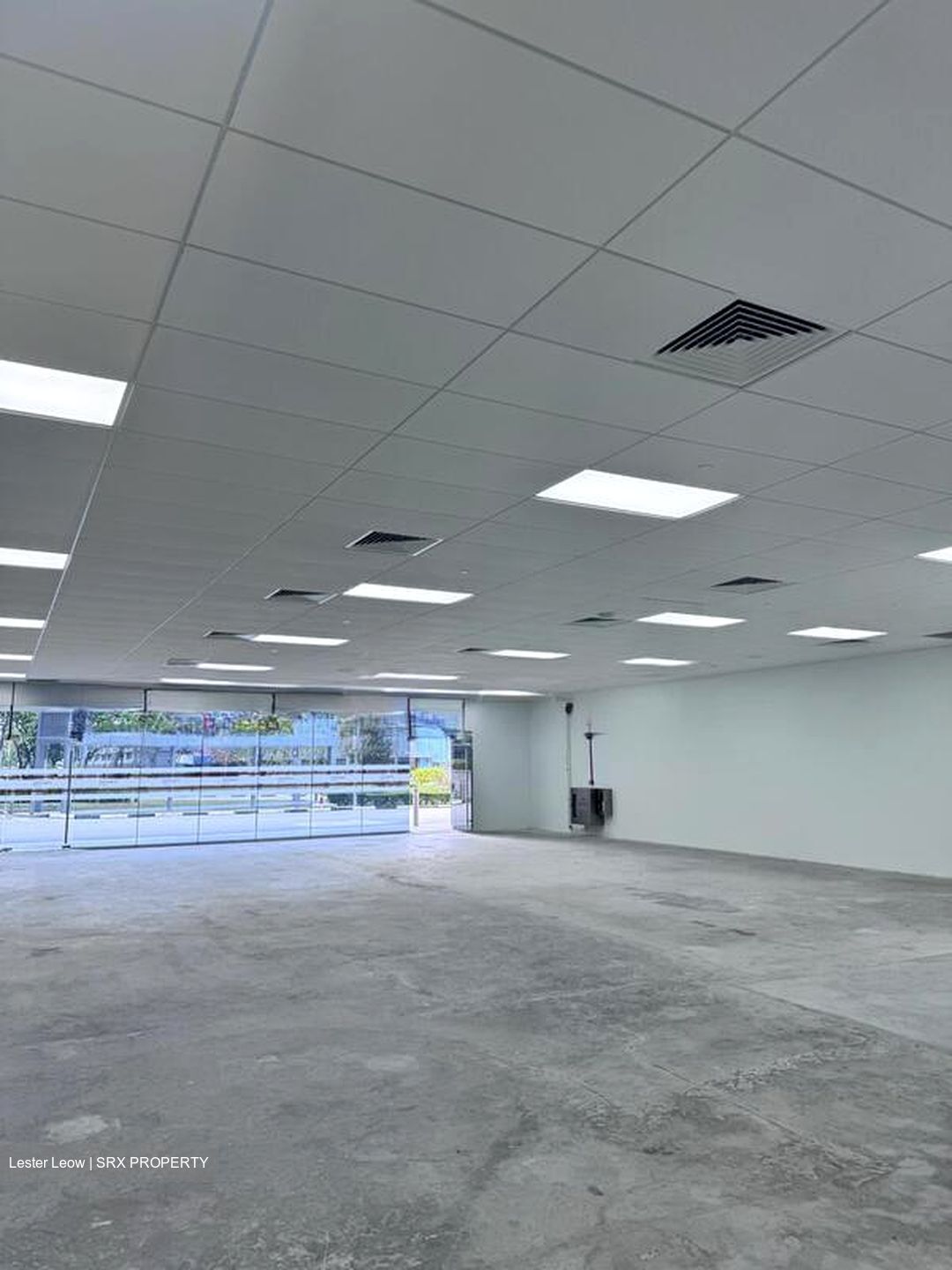Enterprise Hub (D22), Warehouse #610487261